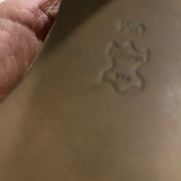 TORY BURCH TROY GOLDEN LEATHER BOOTIES size 6 - Picture 8 of 13